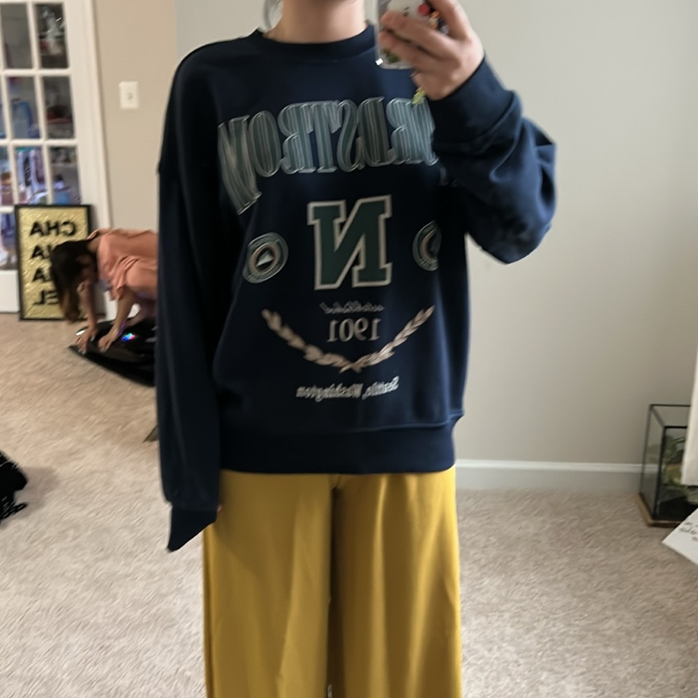 Abound Nordstrom special sweatshirts. S